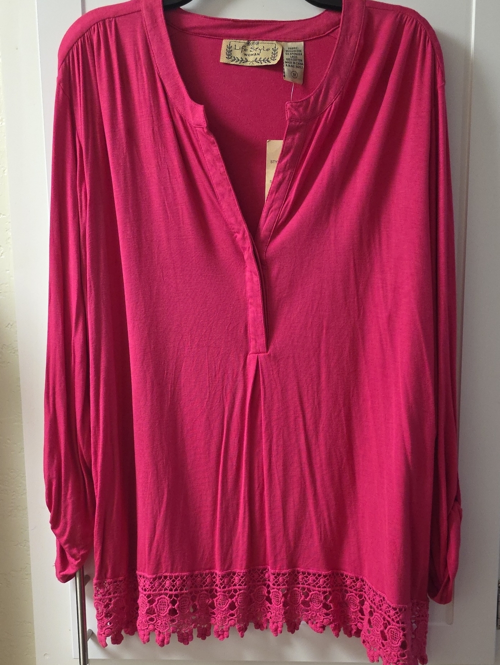 Lifestyle Woman Fuchsia Crochet-Hem Tunic Top Size 1X
